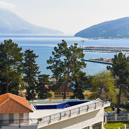 Lux Beach Apartment Budua Esterno foto