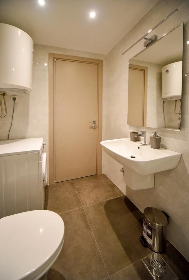 Lux Beach Apartment Budua Esterno foto