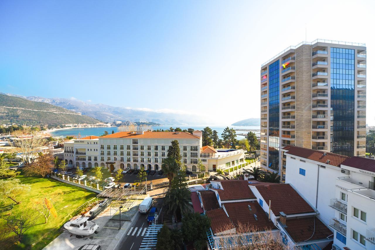 Lux Beach Apartment Budua Esterno foto