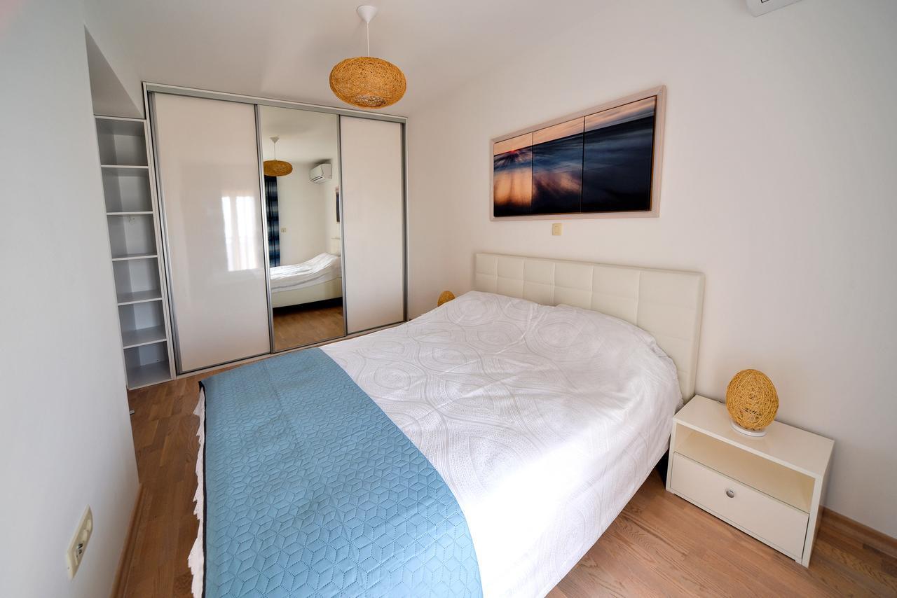 Lux Beach Apartment Budua Esterno foto